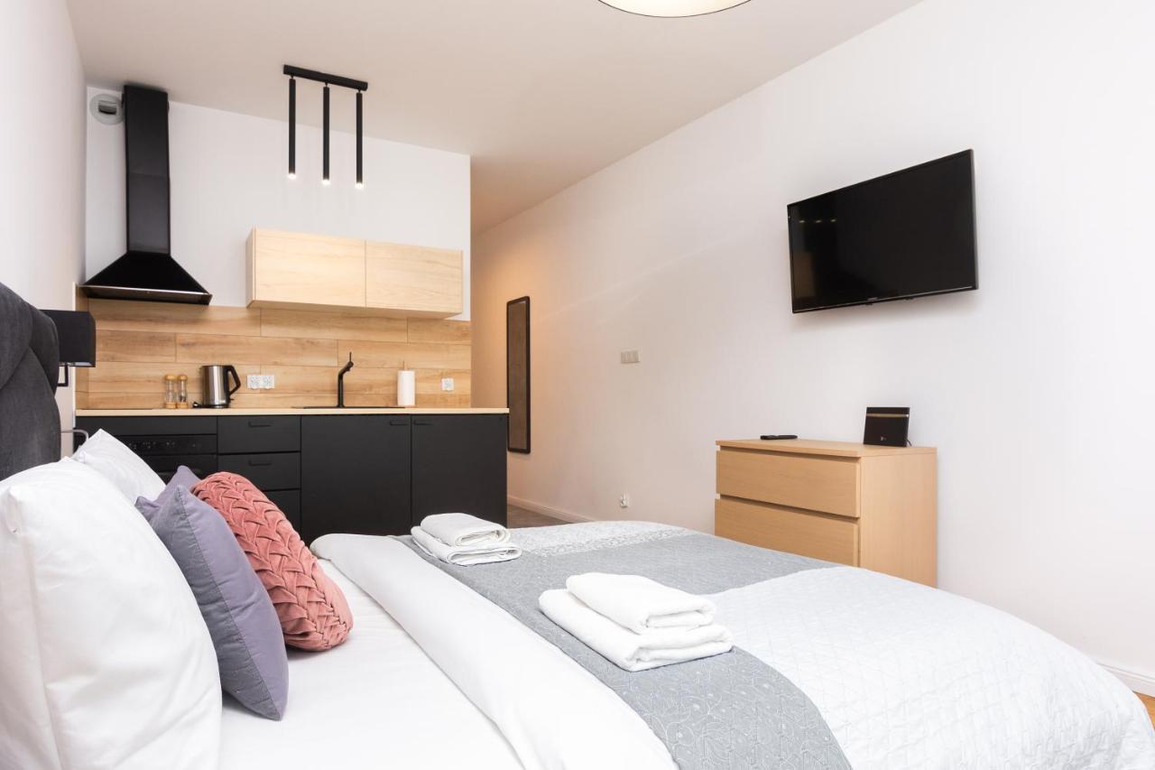 Old Town Rajska Street Apartment Красков Екстериор снимка